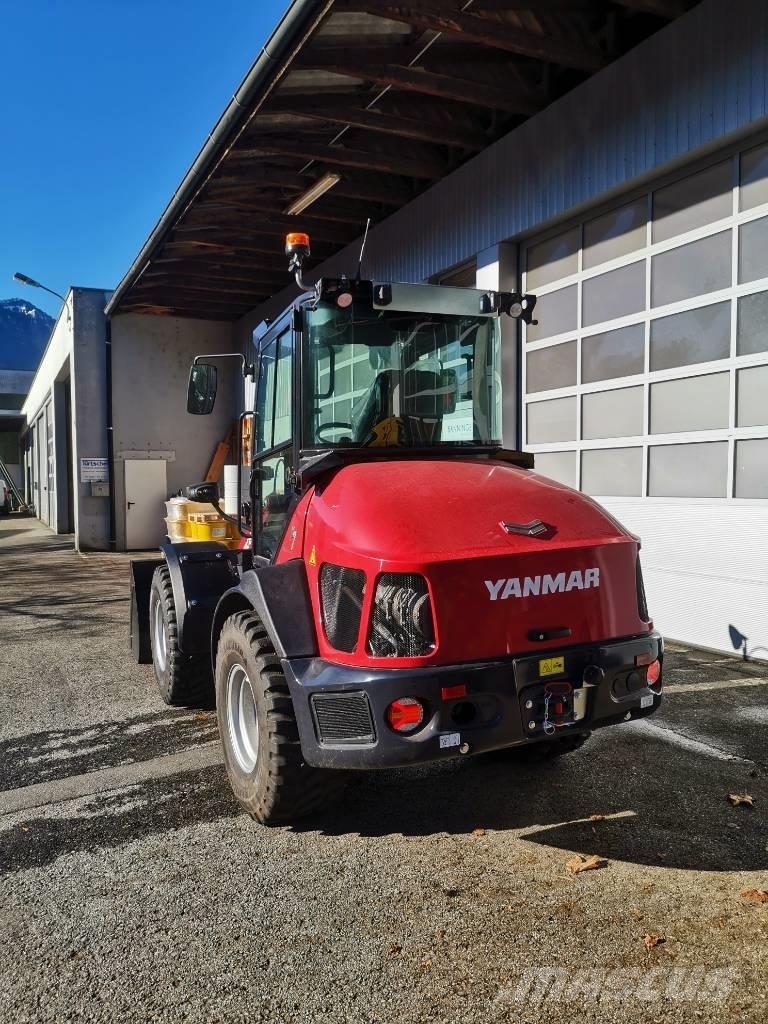 Yanmar V 7 Kolové nakladače