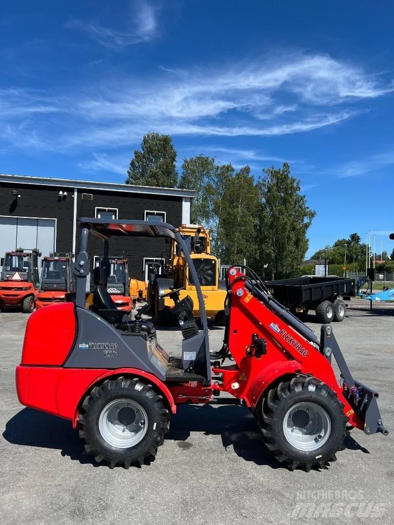 Flexitrac 1226 LRF Víceúčelové nakladače
