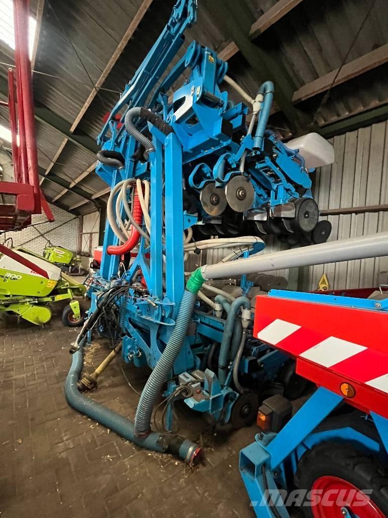 Monosem NG PLUS 12 Přesné secí stroje