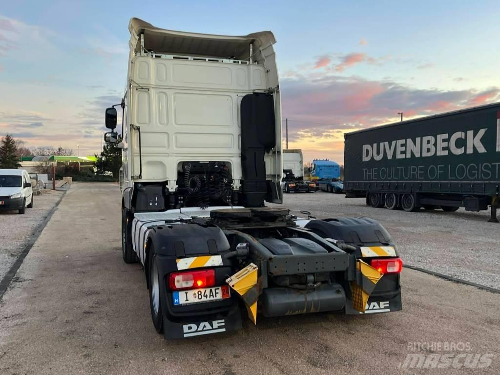 DAF XF Mega 106.46 Tahače