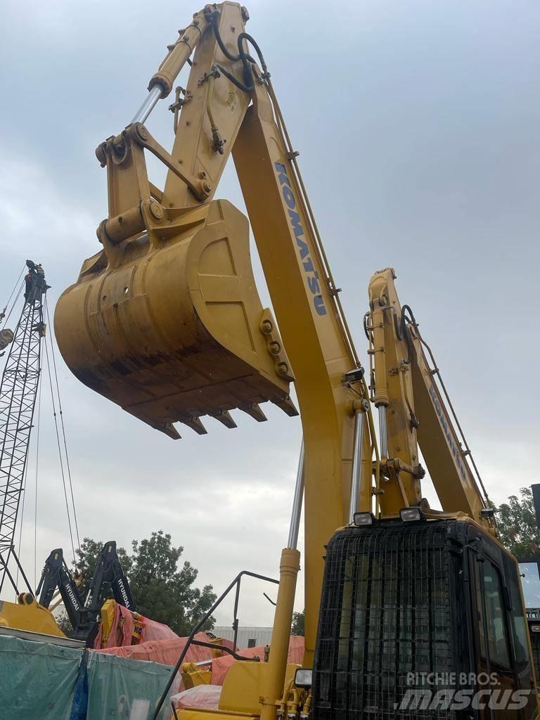 Komatsu PC210-10MO Pásová rýpadla