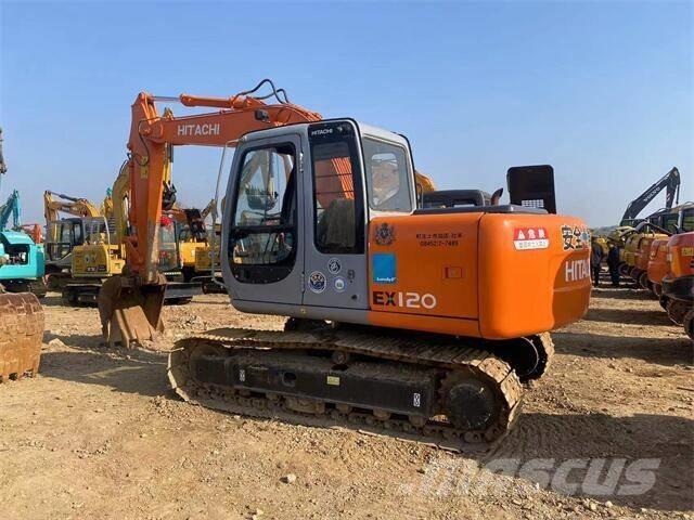 Hitachi EX120 Pásová rýpadla