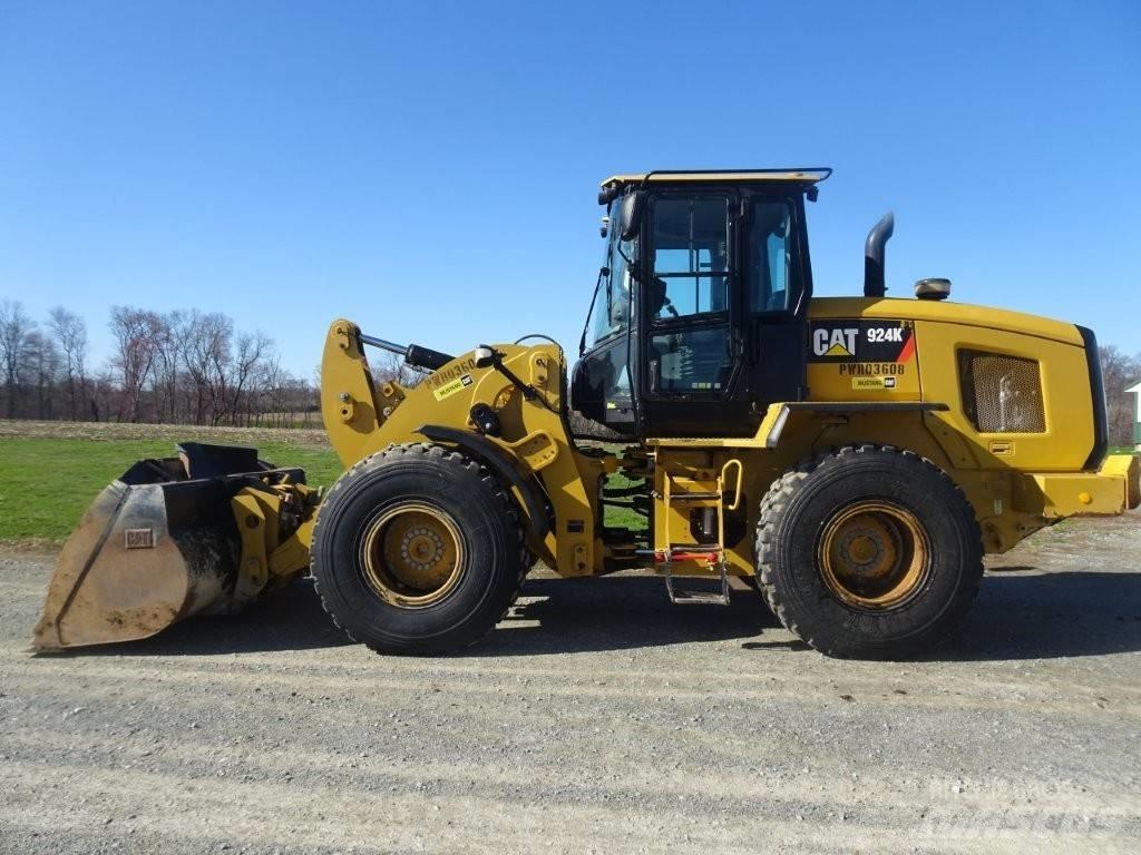 CAT 924K Kolové nakladače