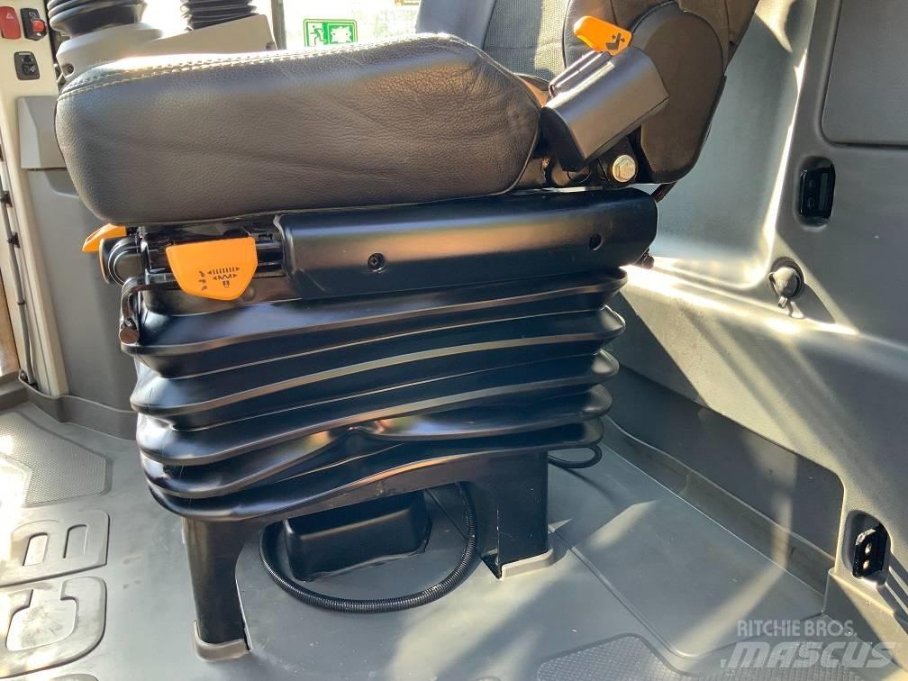JCB 457 HT Kolové nakladače