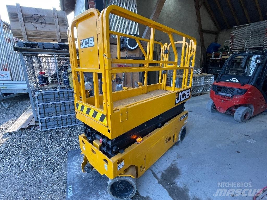 JCB S 2032 E Nůžková zvedací plošina