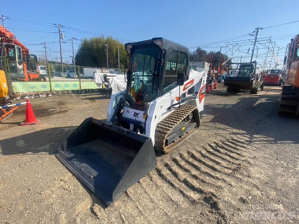 Bobcat T450 Smykem řízené nakladače
