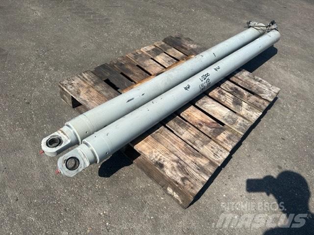SkyJack SJ 8831 Nůžková zvedací plošina