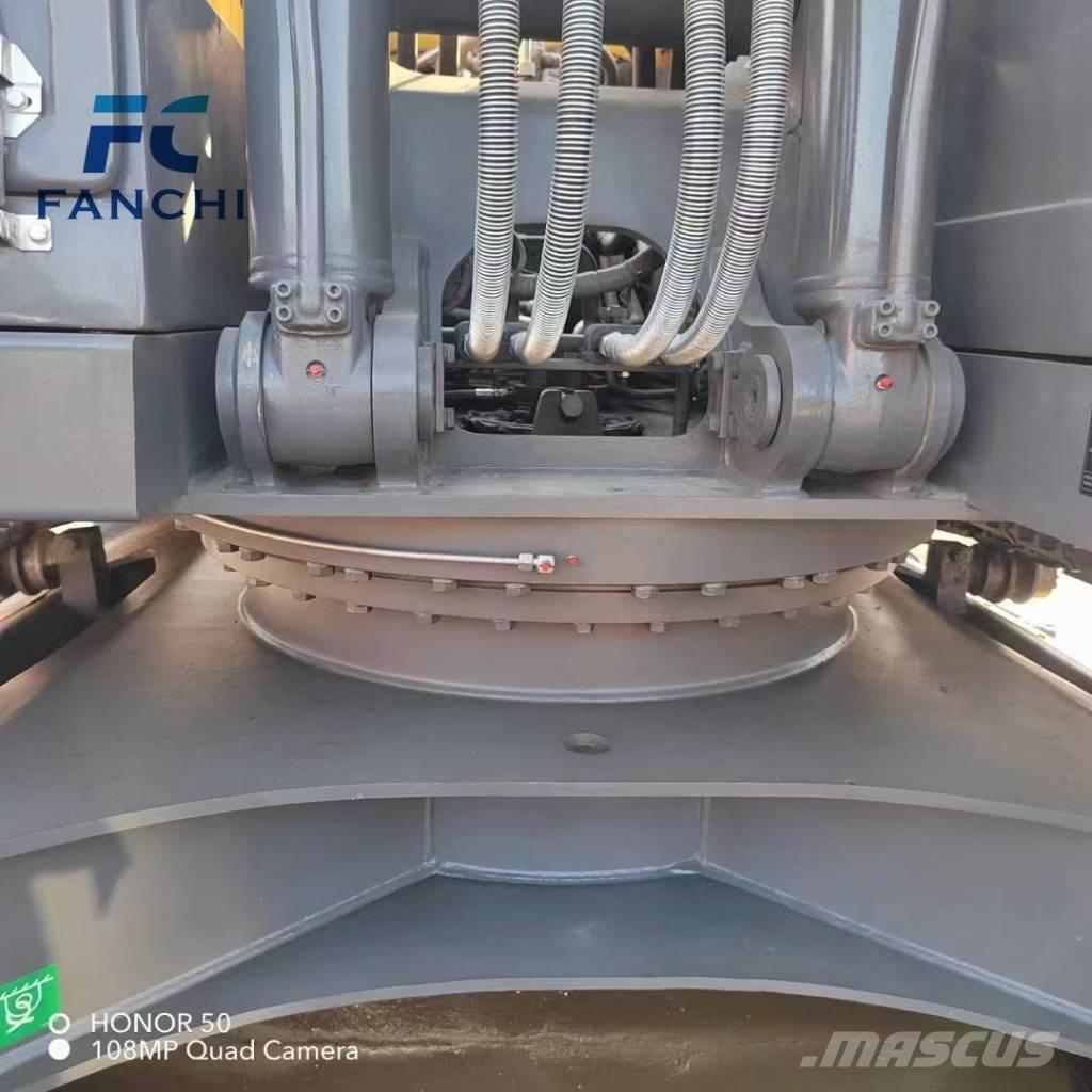 Volvo EC 210 D Pásová rýpadla