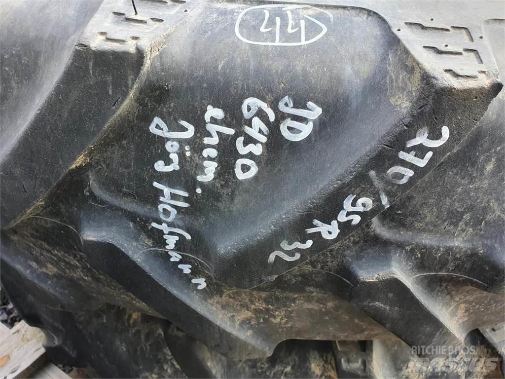 BKT 270/95R32 x2 Pneumatiky, kola a ráfky