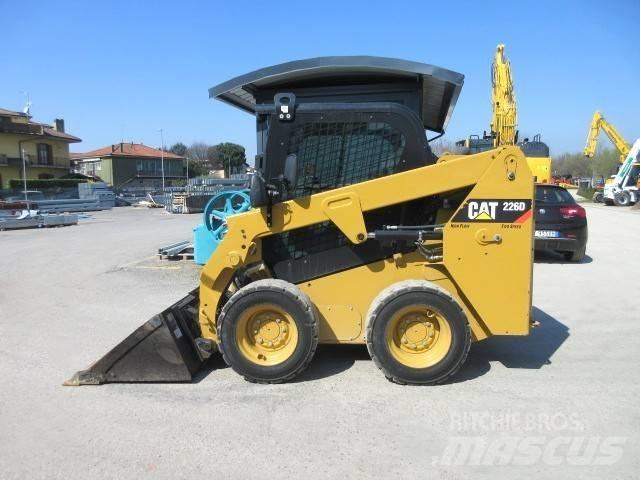 CAT 226 D Smykem řízené nakladače