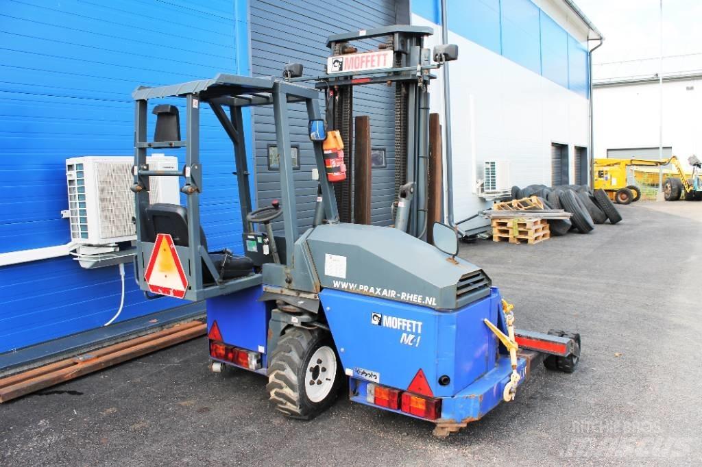 Moffett M4 20.1 Závěsné vysokozdvižné vozíky