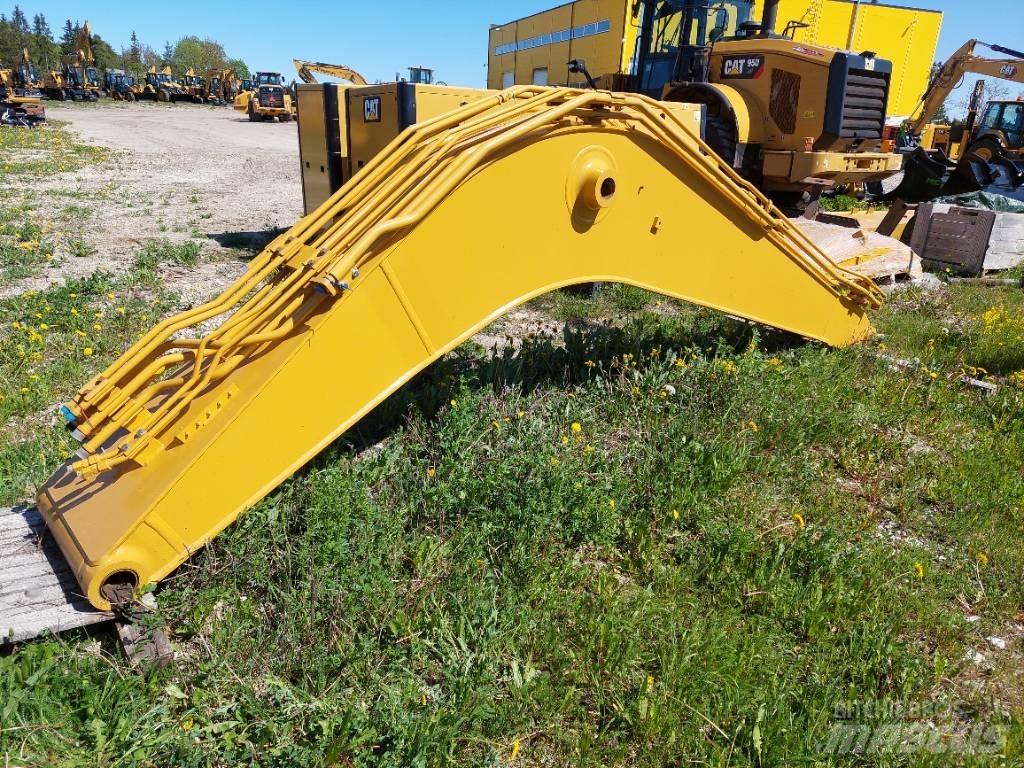 CAT 313 F L BOOM Pásová rýpadla
