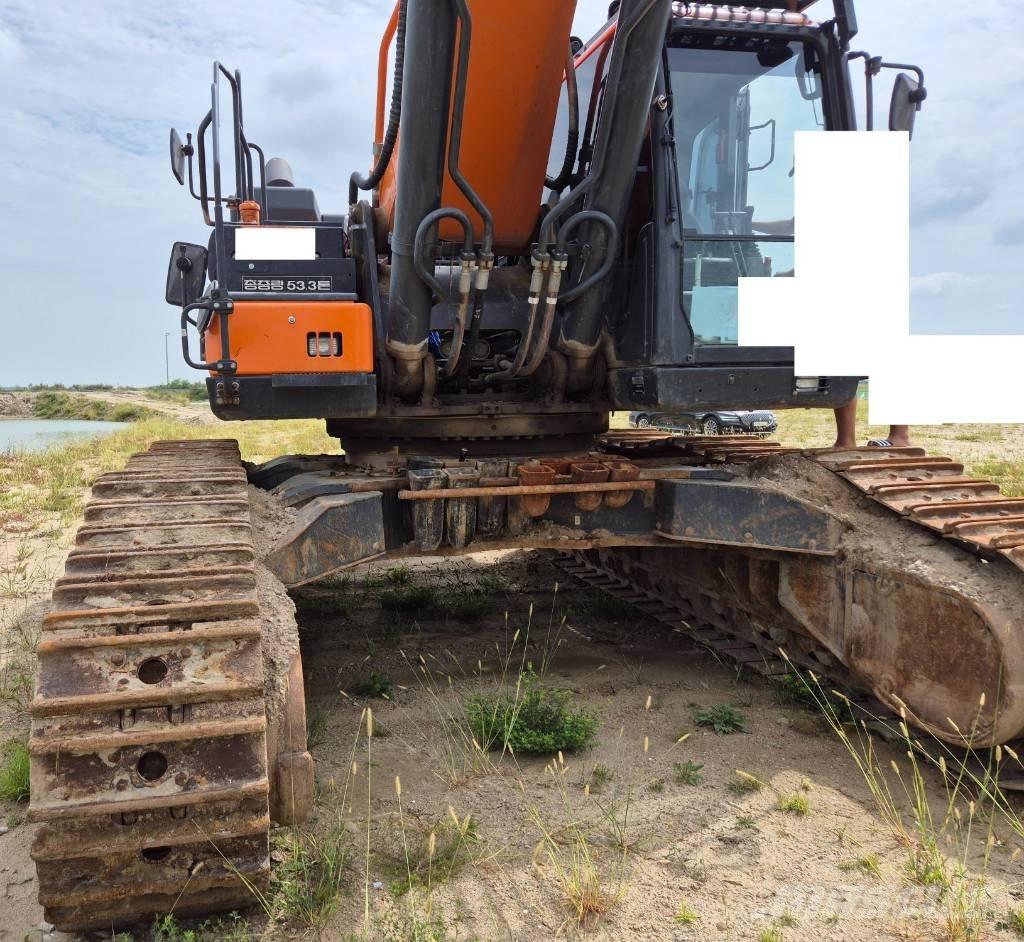 Doosan DX 530 LC-5 Pásová rýpadla