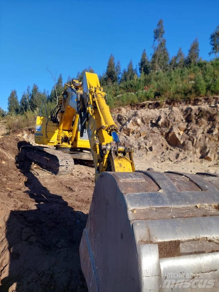 Komatsu PC 228 LC-3 Pásová rýpadla