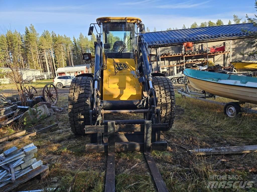 JCB 426 HT Kolové nakladače