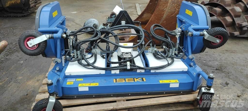 Iseki THM 3000B Žací stroje