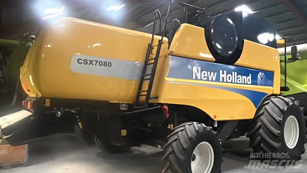 New Holland CSX 7080 Sklízecí mlátičky