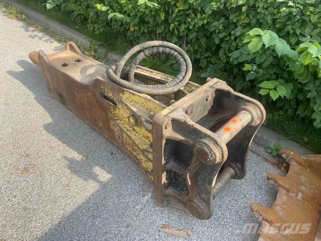 Soosan TRF Bourací kladiva / Sbíječky