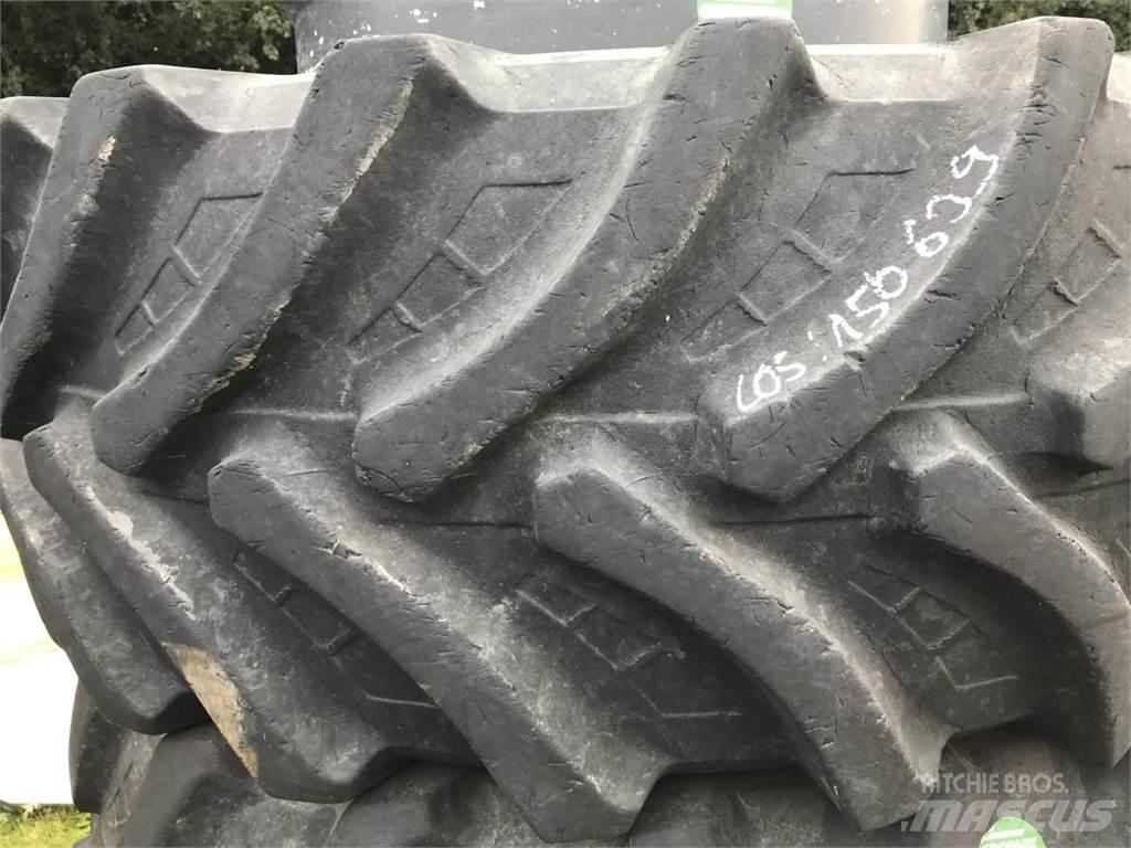 Petlas 600/65R34 Pneumatiky, kola a ráfky