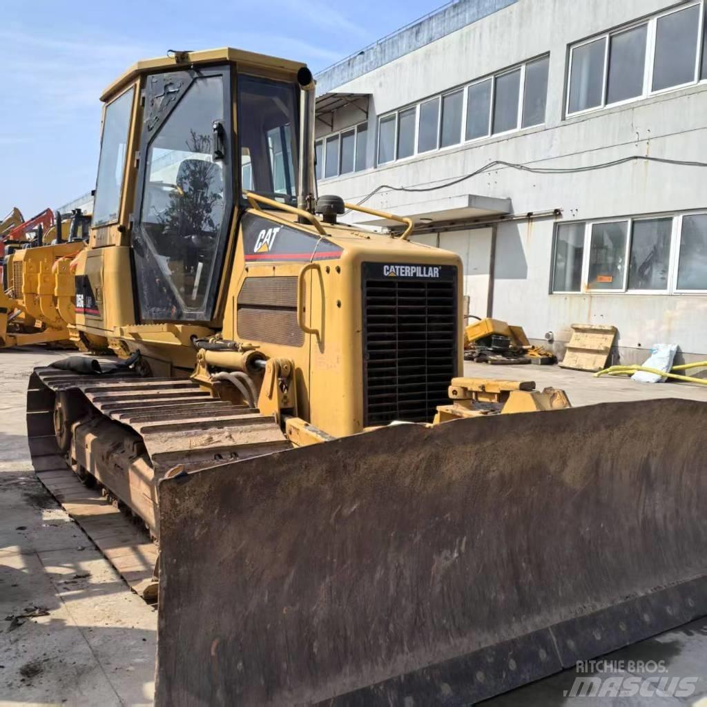 CAT D 5 G LGP Pásové dozery