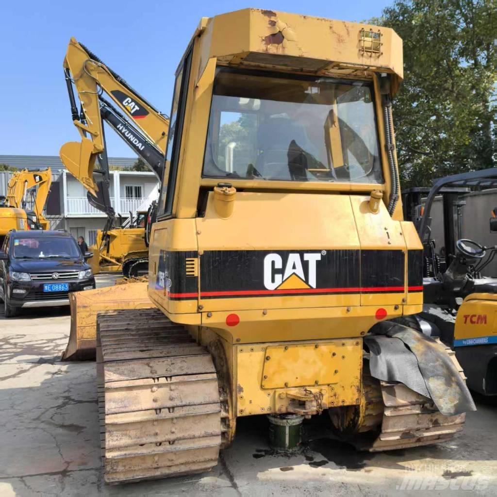 CAT D 5 G LGP Pásové dozery