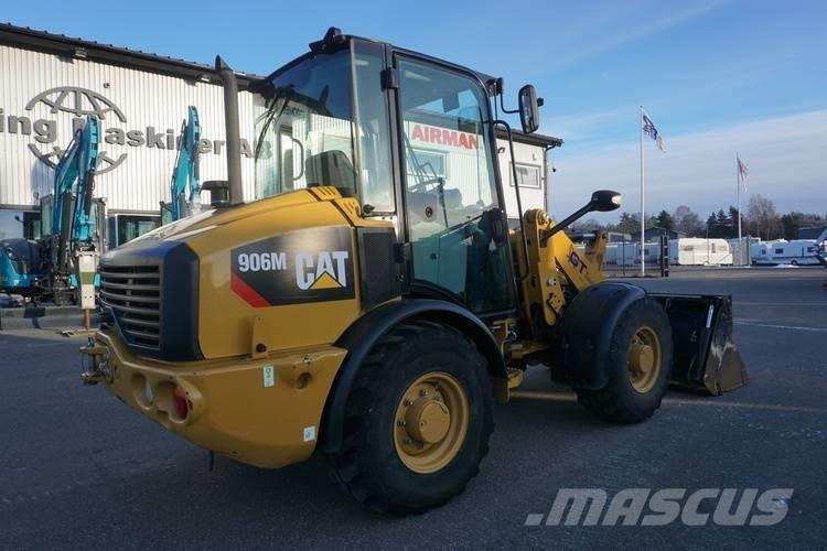 CAT 906 M Kolové nakladače