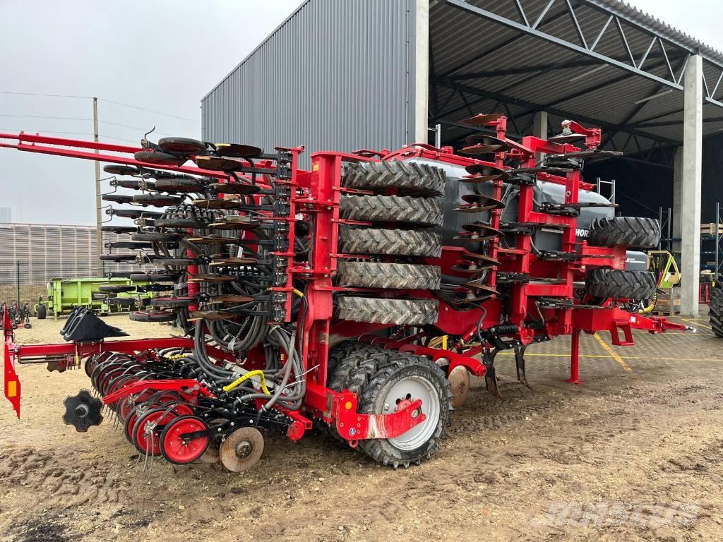 Horsch Focus 6 TD Mechanické secí stroje