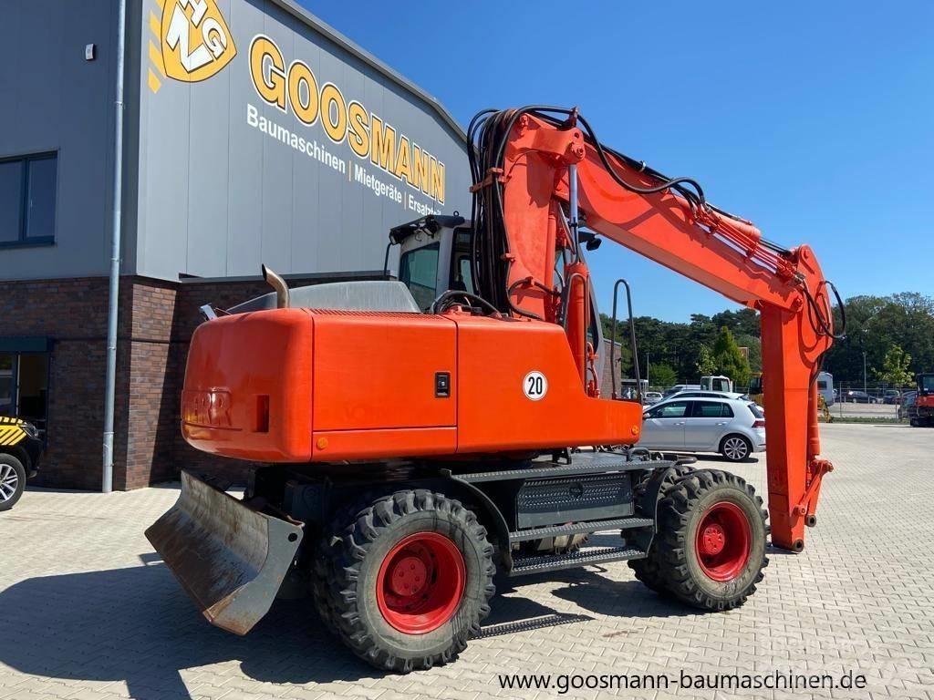 Liebherr A 900 C Kolová rýpadla