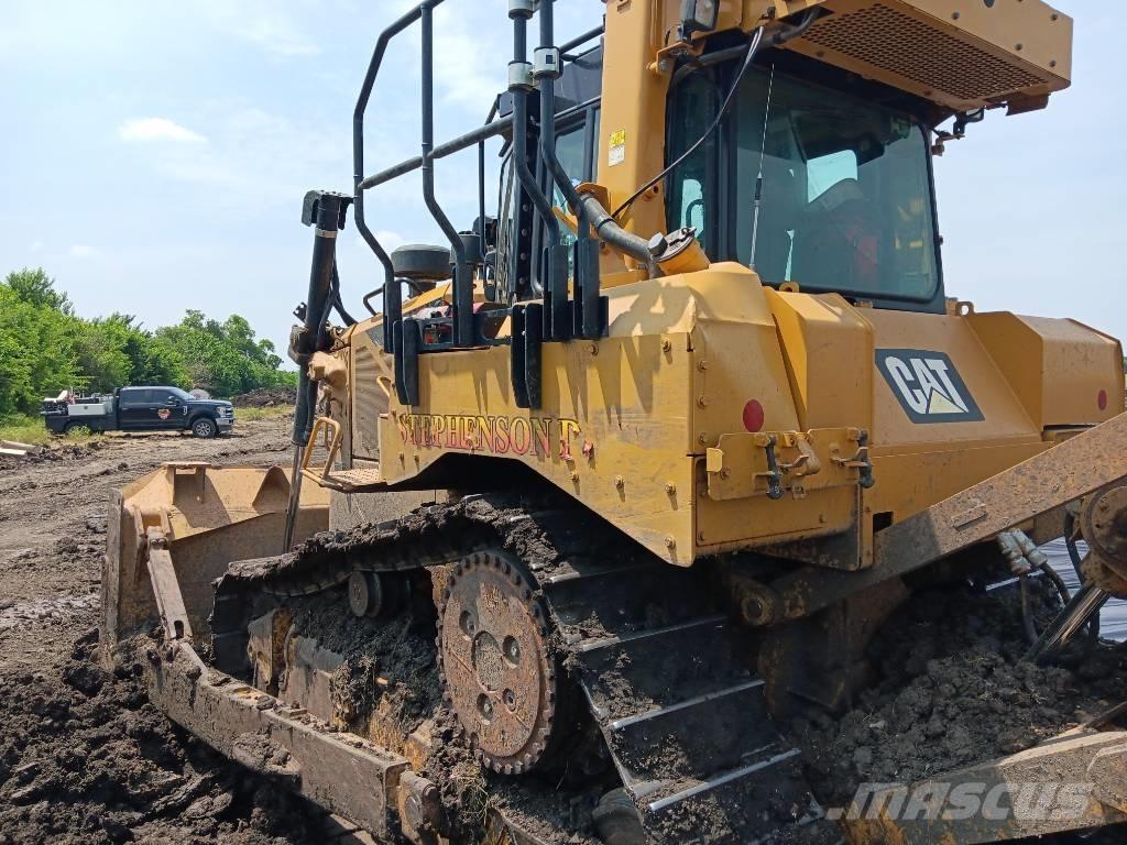 CAT D 6 T XL Pásové dozery