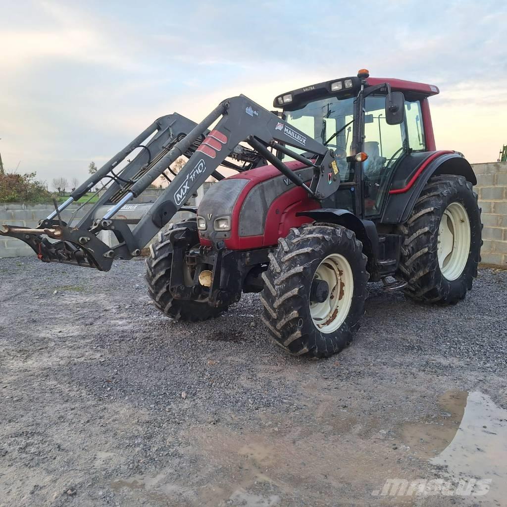 Valtra N 111 E Traktory