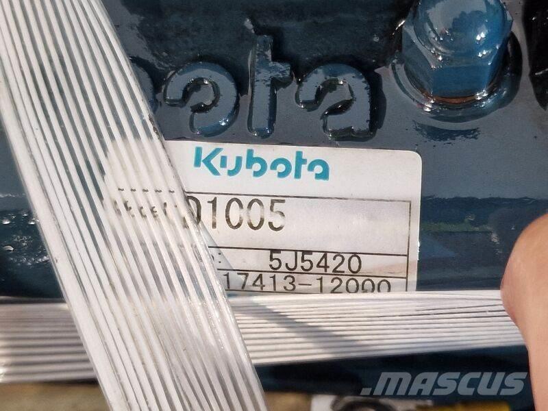Kubota D1005 Motory