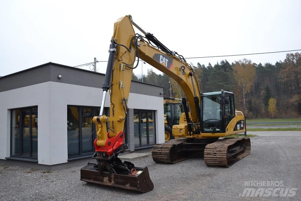 CAT 319 D L Pásová rýpadla