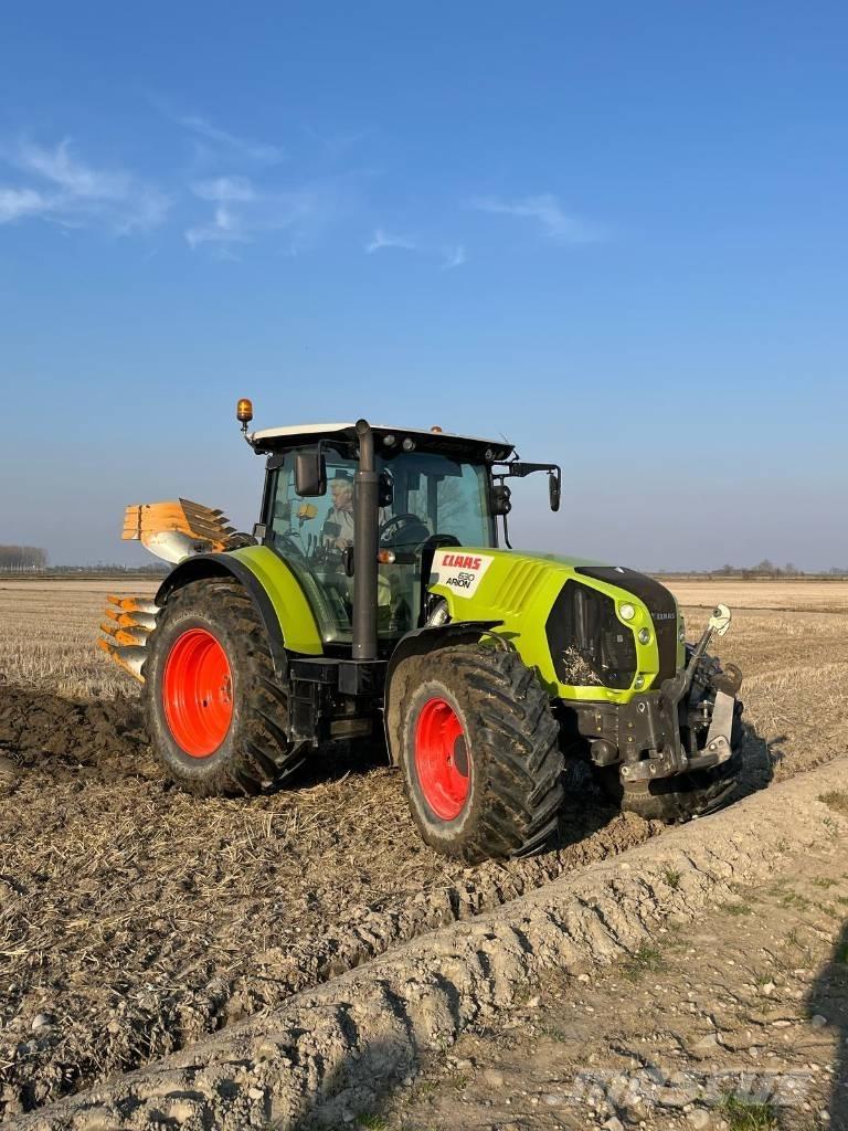 CLAAS Arion 630 Traktory
