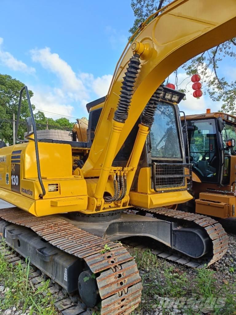 Komatsu PC 130-7 Pásová rýpadla