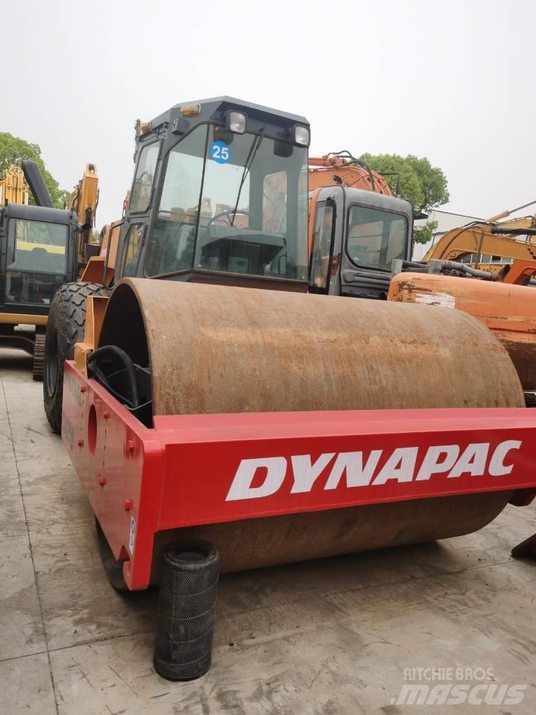 Dynapac CA 25 D Tahačové válce