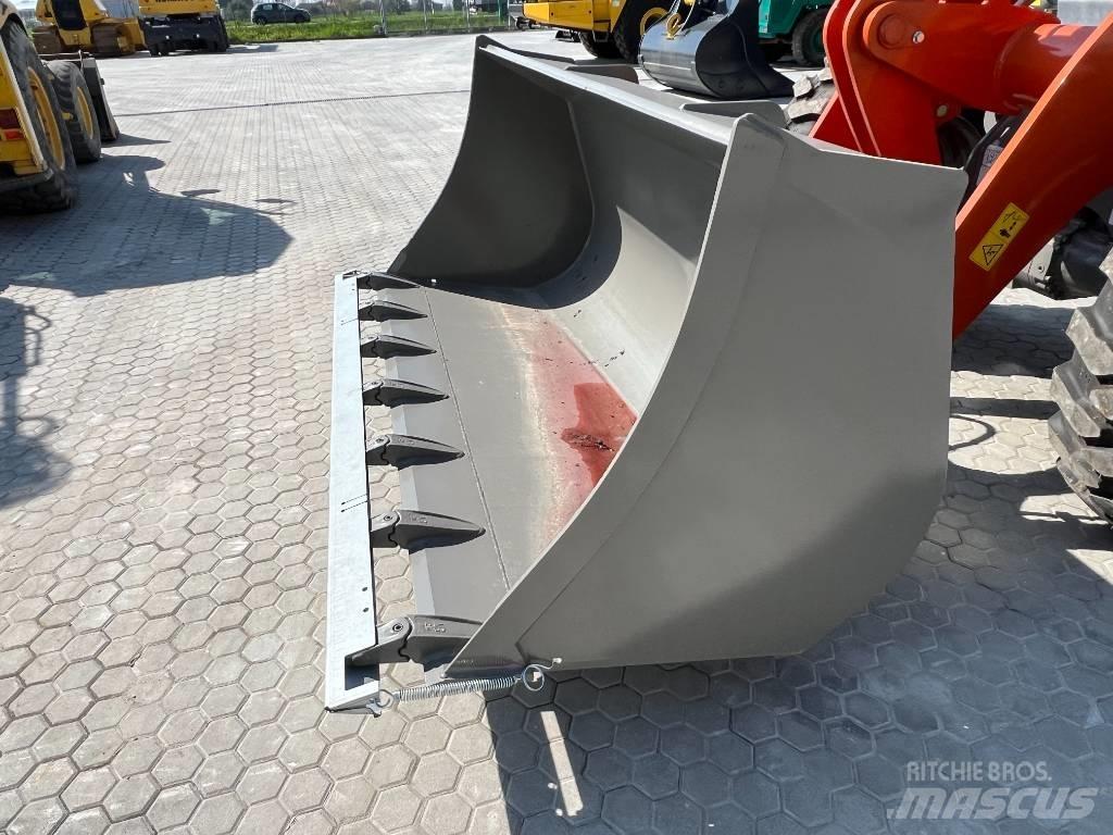 Weycor AR560 Kolové nakladače