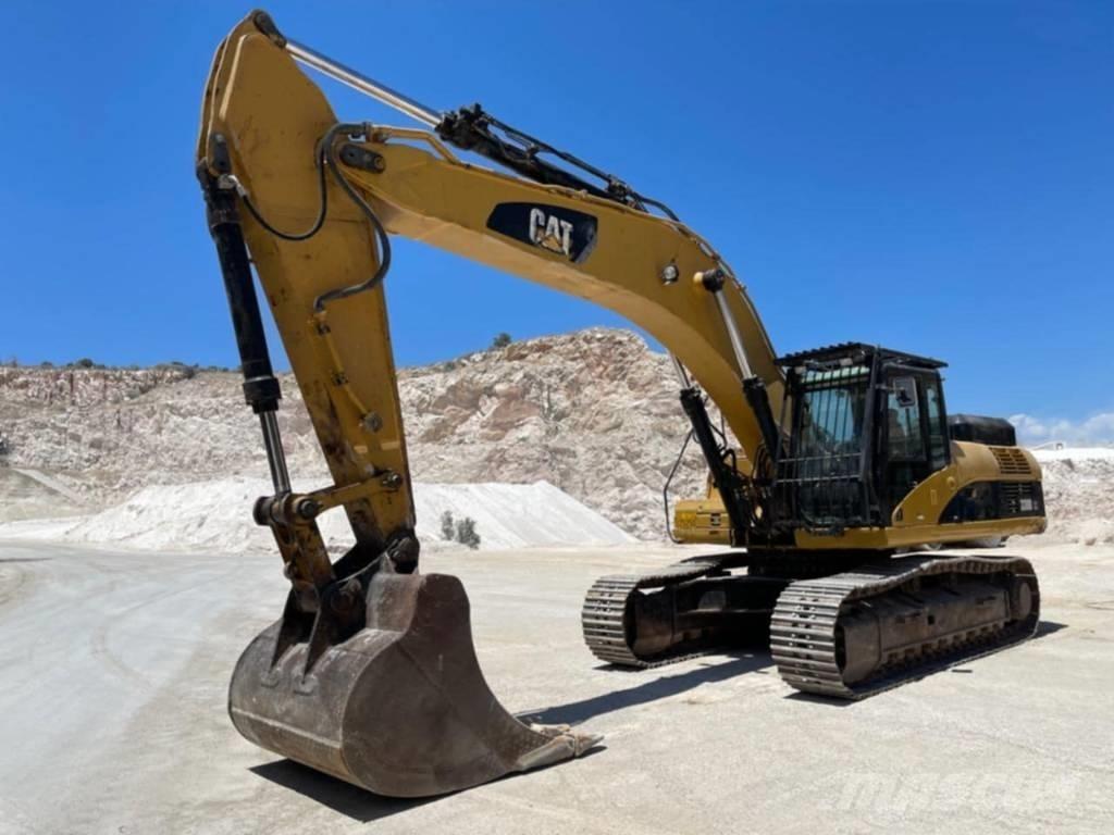 CAT 330 D LN Pásová rýpadla