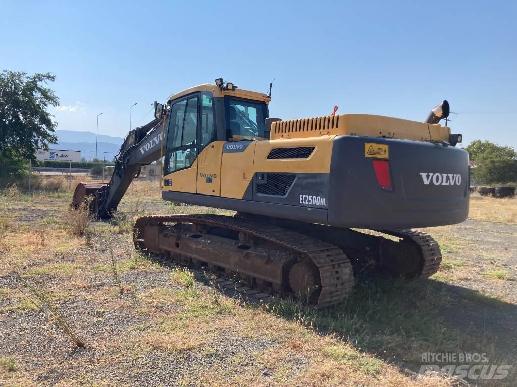 Volvo EC 250 D N L Pásová rýpadla