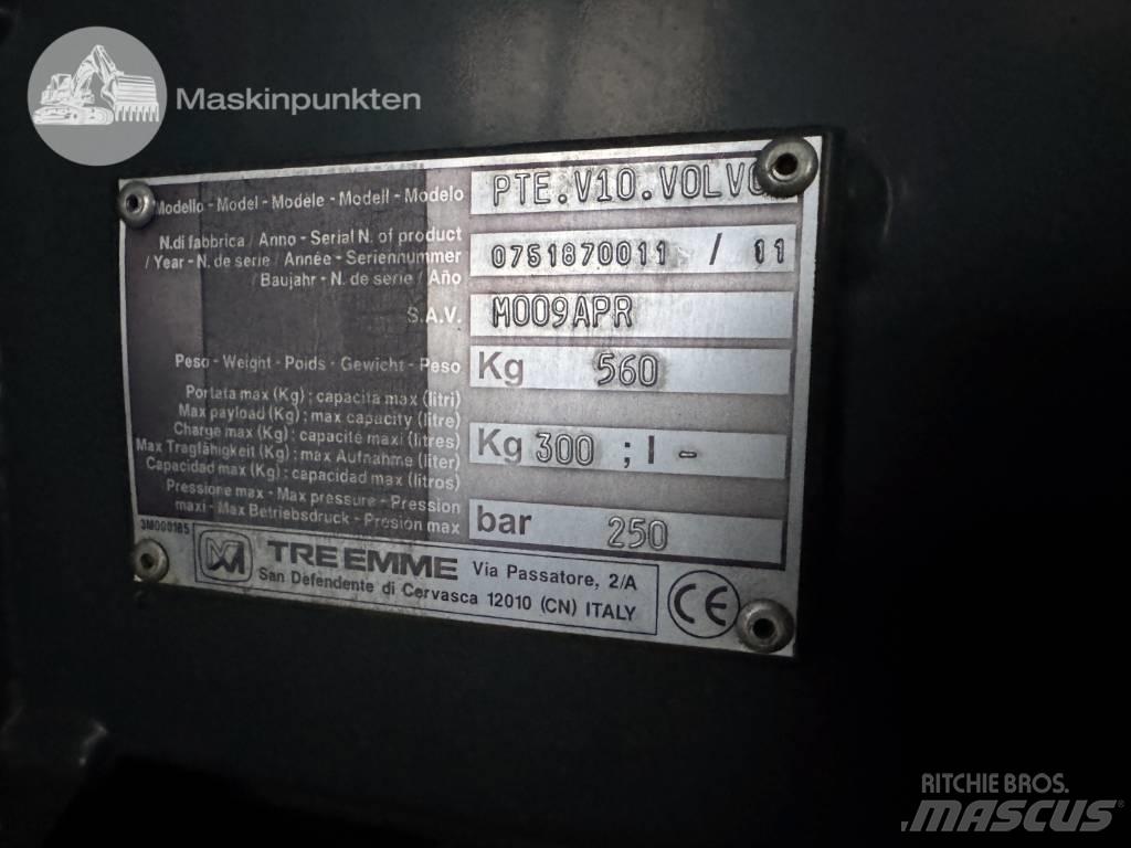 Merlo 40.17 Teleskopické kolové nakladače