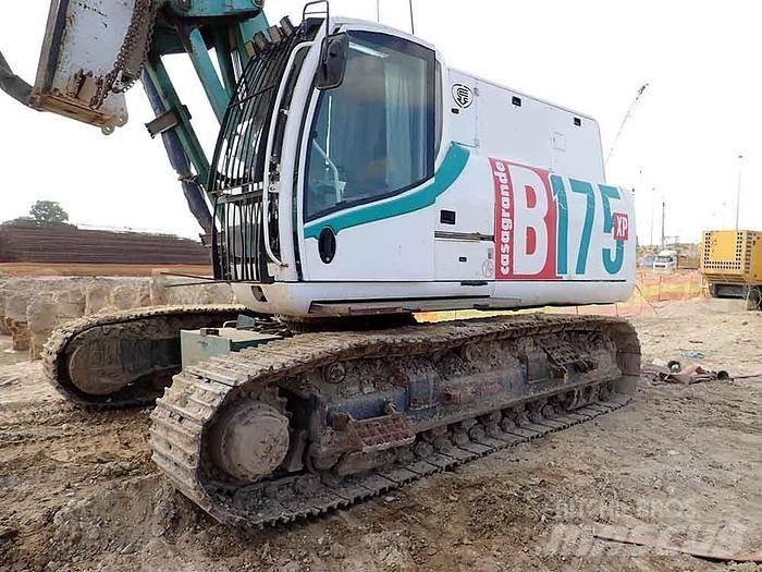 Casagrande B175XP Povrchové vrtací stroje