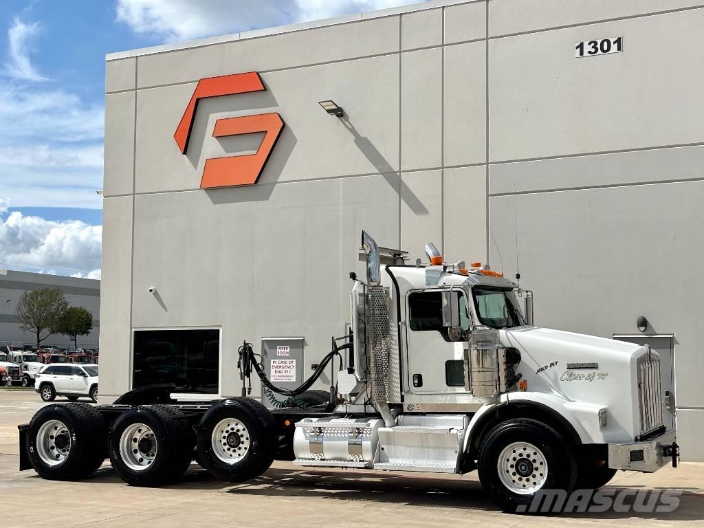 Kenworth T 800 Tahače