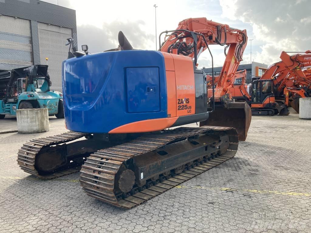 Hitachi ZX225USLC-5B Pásová rýpadla