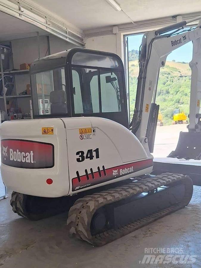 Bobcat 341 Mini rýpadla < 7t