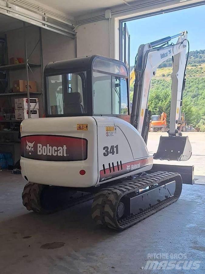 Bobcat 341 Mini rýpadla < 7t
