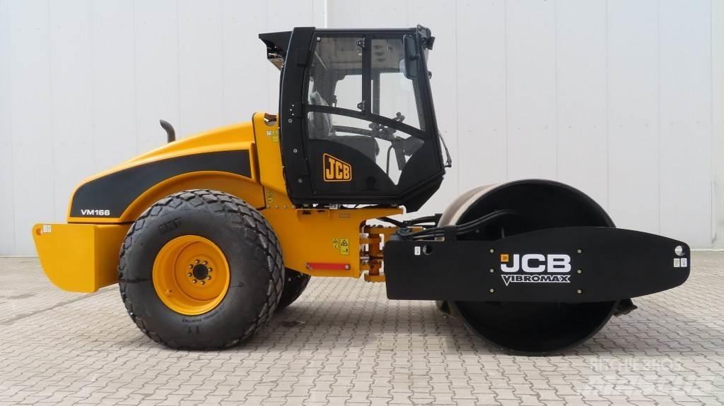 JCB VM166D Tahačové válce