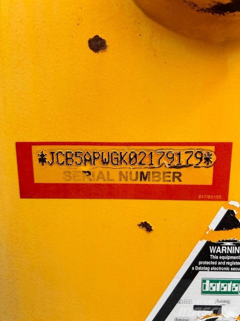 JCB 535-140 Teleskopické manipulátory