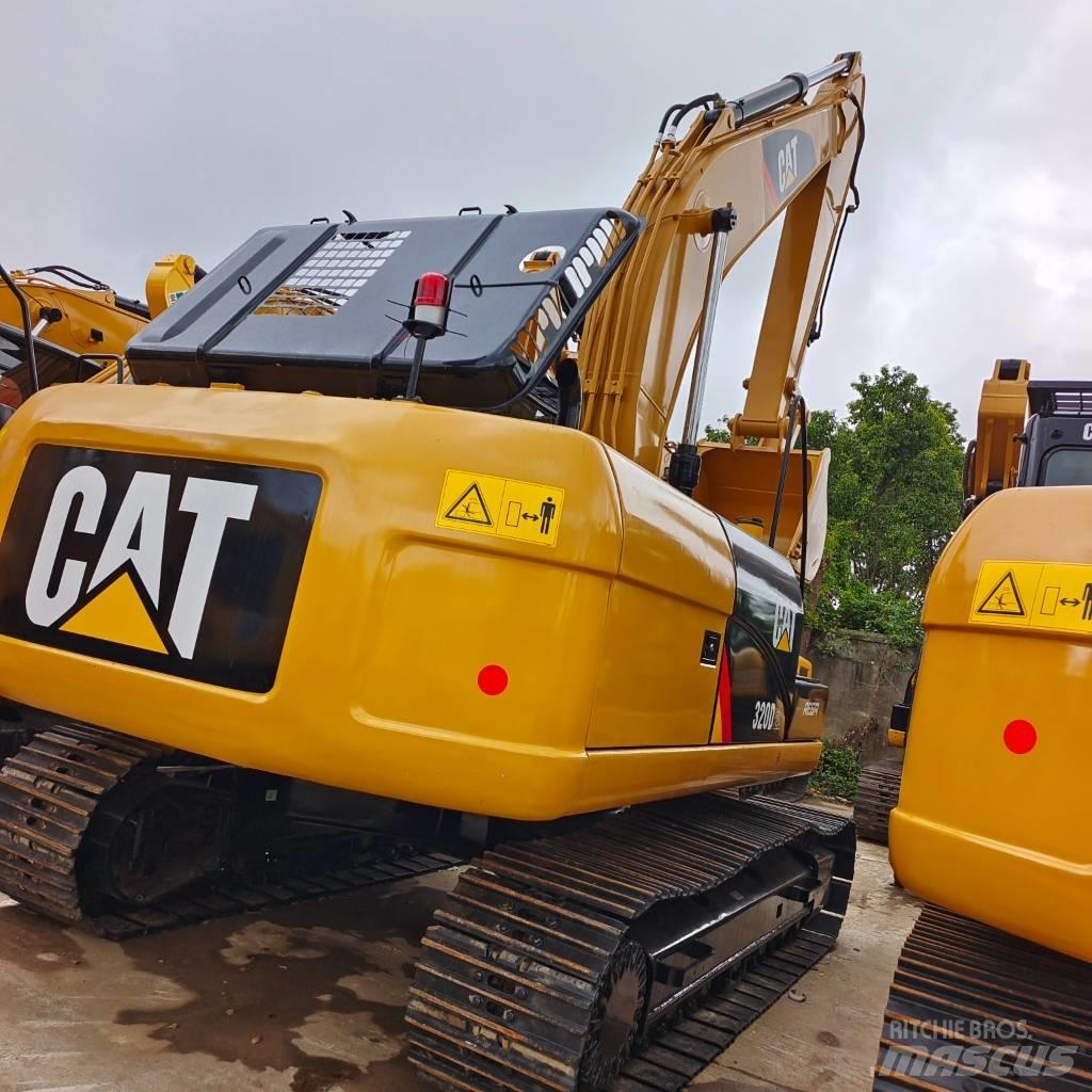 CAT 320 D Pásová rýpadla