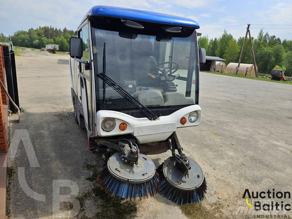 Johnston 142A 101T Zametací stroje