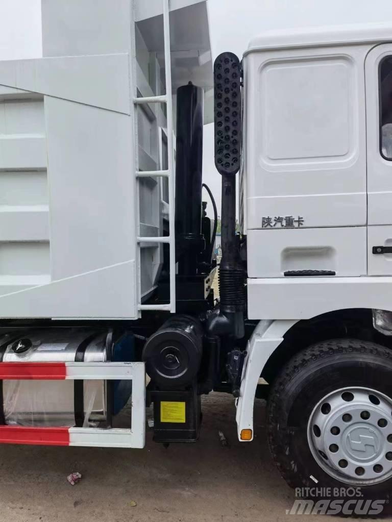 Shacman F3000 6X4 Sklápěče