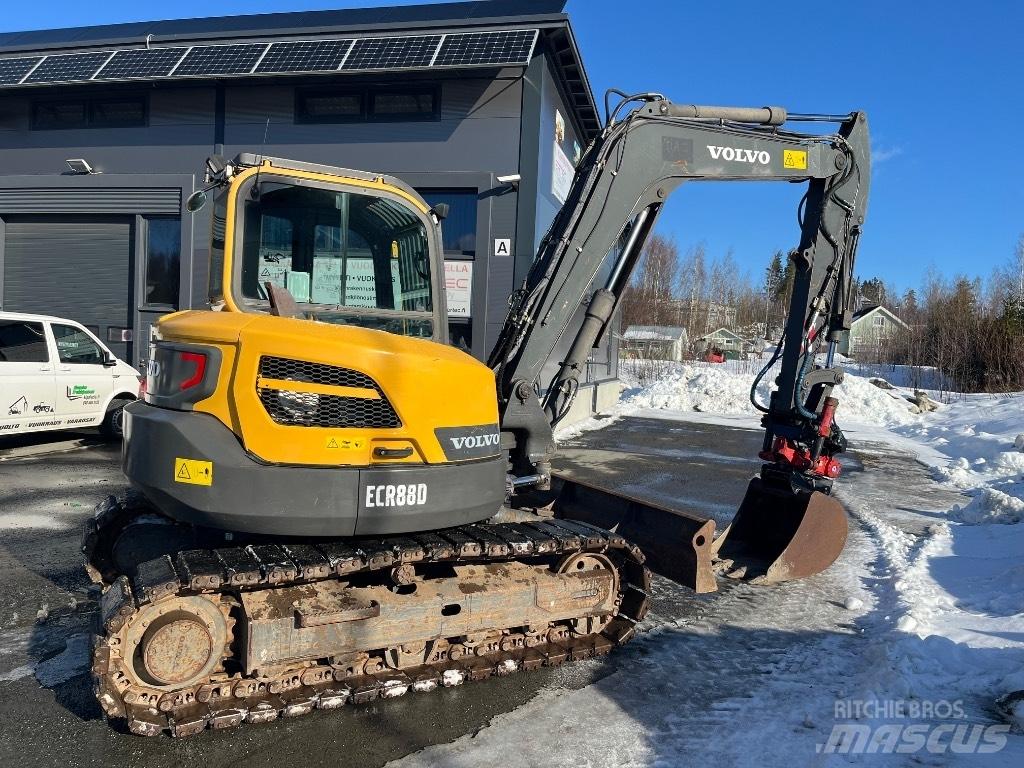 Volvo ECR 88 D Midi rýpadla 7t - 12t